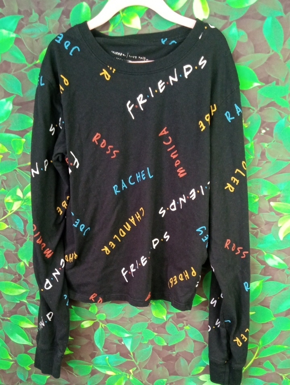🛝🍒 Love Tribe Kids 'Friends' Black Long-Sleeve Graphic Tee